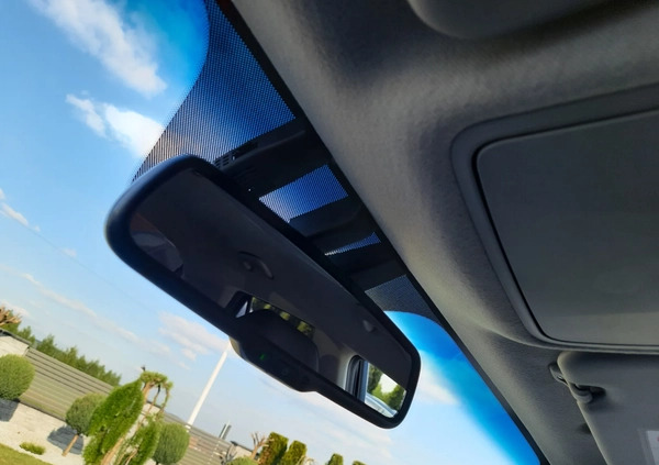 Kia Stonic cena 59800 przebieg: 93000, rok produkcji 2019 z Trzemeszno małe 497